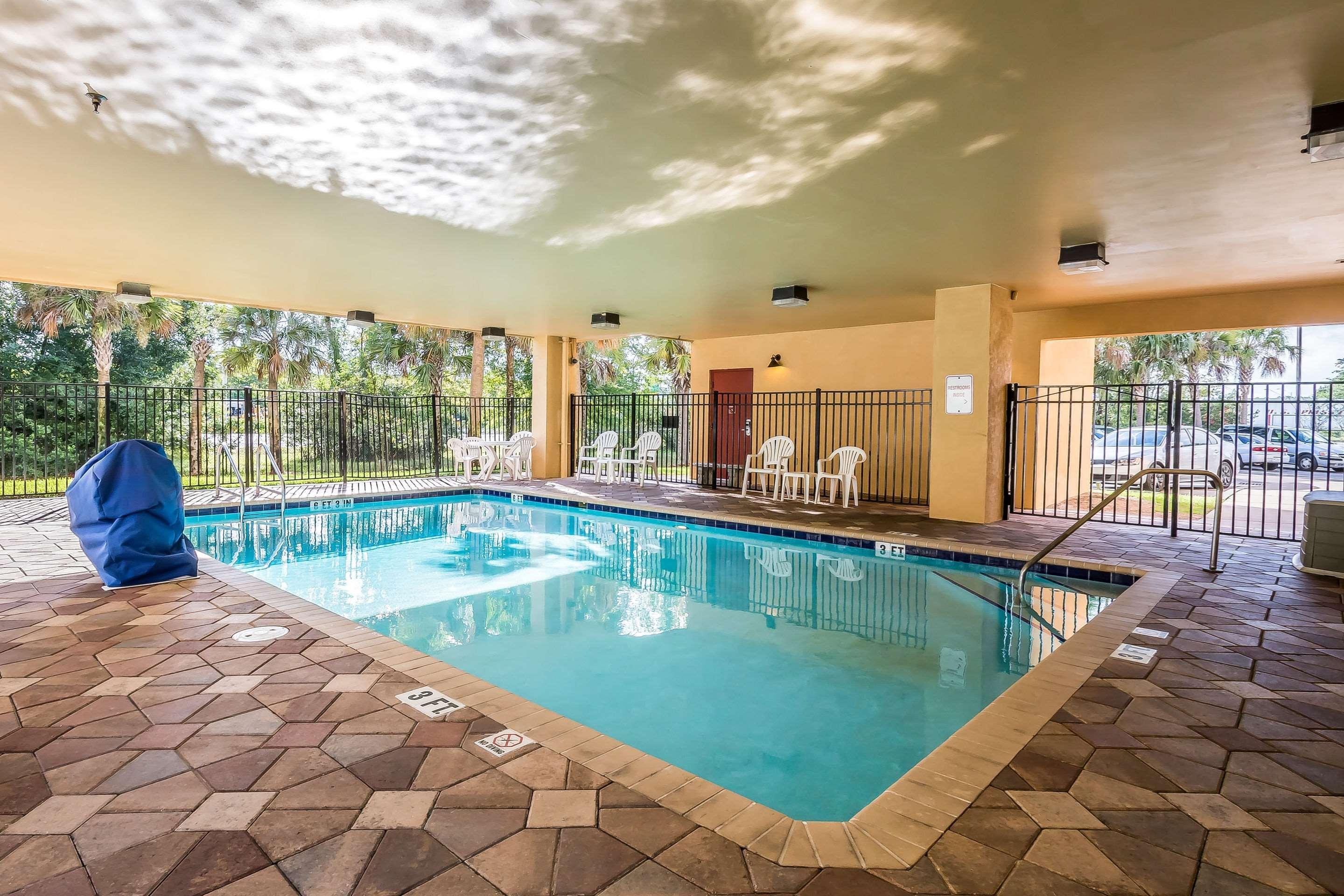Comfort Suites West Jacksonville Exterior foto